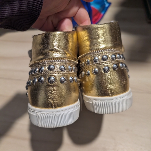 Alessandro Dell’ Acqua Studded High-Top Leather Gold Sneakers - Picture 7 of 10